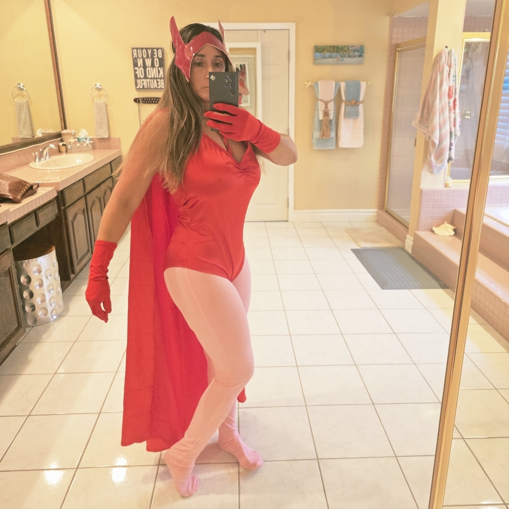 Red and Pink Scarlett Wanda Vision Superhero Halloween Costume